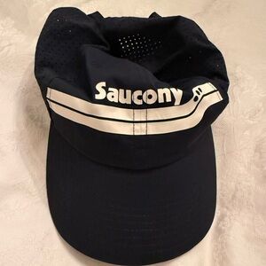 Saucony Running Hat